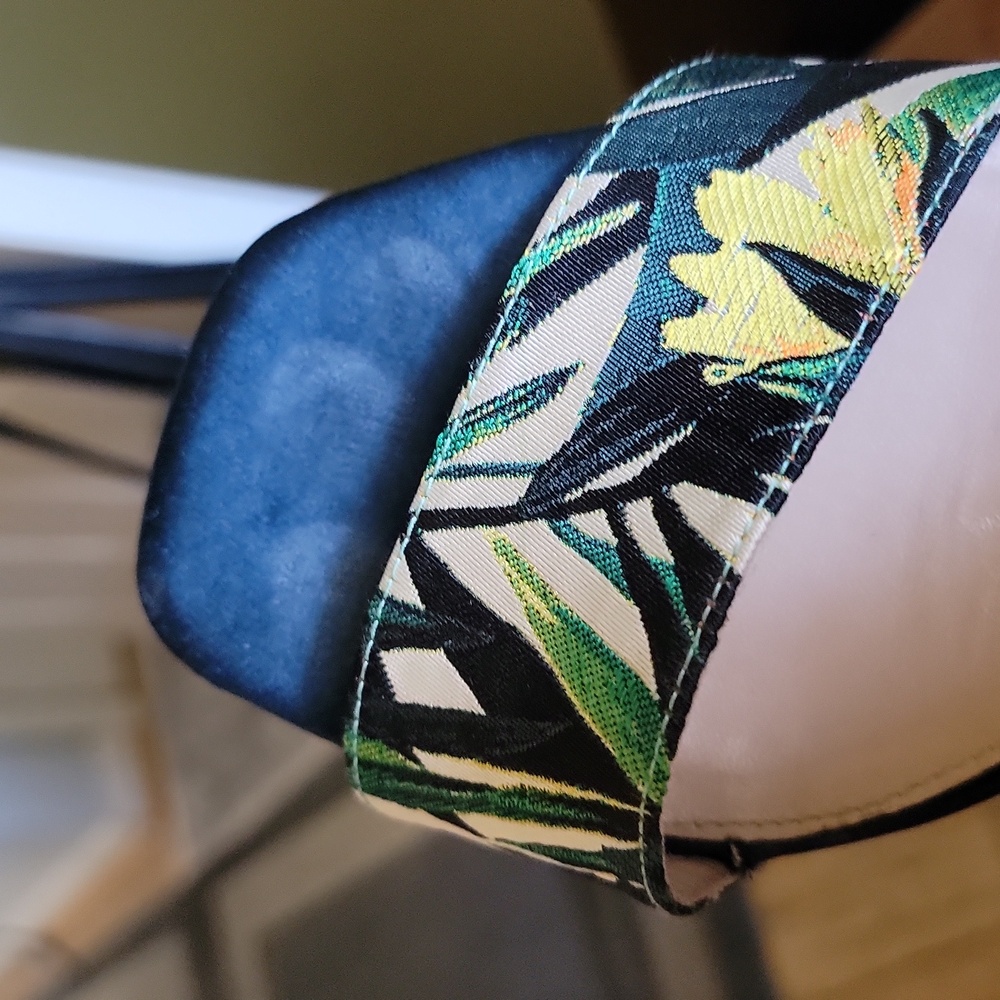 Stuart Weitzman Multicolor Floral Platform Sandals - Picture 6 of 14